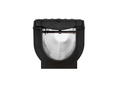 Лоток Ecoteck MEDIUM 100.125 h145 с решеткой пластиковой, кл. С250  (черный) Лоток Ecoteck MEDIUM 100.125 h145 с решеткой пластиковой, кл. С250  (черный)